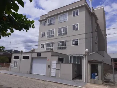 Apartamento com 2 Quartos para alugar, 65m² no Nova Esperança, Guaramirim