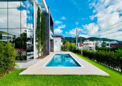 Casa com 4 Quartos à venda, 35451m² no Ariribá, Balneário Camboriú