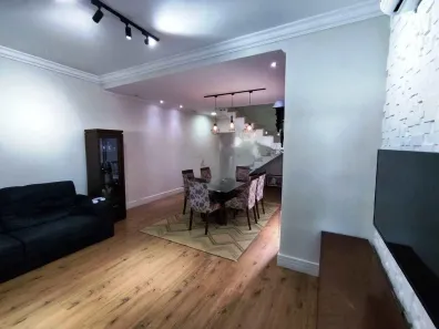 Casa com 3 Quartos à venda, 210m² no Residencial Colinas, Mogi das Cruzes