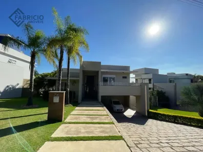 Casa com 3 Quartos à venda, 385m² no Pinheirinho, Vinhedo