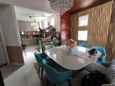 Casa com 3 Quartos à venda, 226m² no Parque Santa Marta, São Carlos