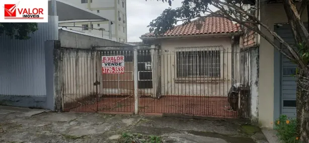 Casa com 2 Quartos à venda, 186m² no Caxingui, São Paulo