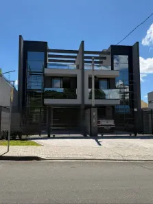 Sobrado com 2 Quartos à venda, 162m² no Pineville, Pinhais