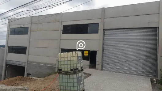 Galpão/Depósito/Armazém para alugar, 1000m² no Cidade Nova, Caxias do Sul