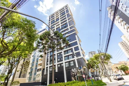 Apartamento com 1 Quarto para alugar, 20m² no Água Verde, Curitiba