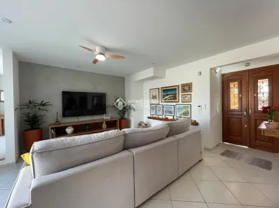 Casa com 4 Quartos à venda, 234m² no Campeche, Florianópolis
