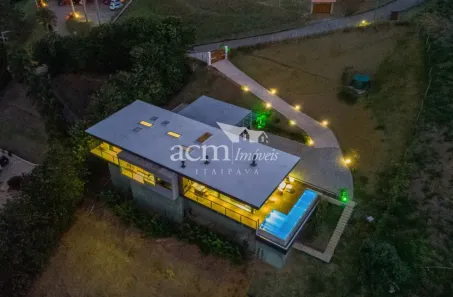Casa de Condomínio com 4 Quartos à venda, 2700m² no Araras, Petrópolis