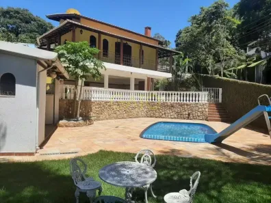Casa de Condomínio com 3 Quartos à venda, 426m² no Alpes dos Araçás (Jordanésia), Cajamar