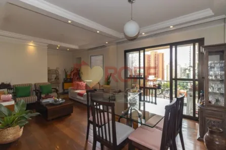 Apartamento com 3 Quartos à venda, 125m² no Moema, São Paulo