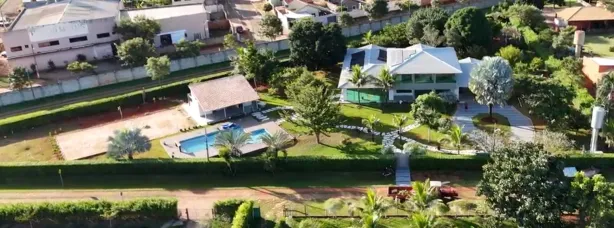 Fazenda/Sítio com 6 Quartos à venda, 700m² no Centro, Santo Antônio de Goiás