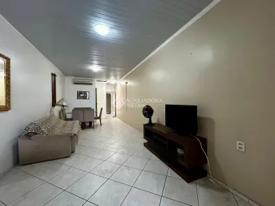 Casa com 3 Quartos para alugar, 140m² no São Geraldo, Porto Alegre