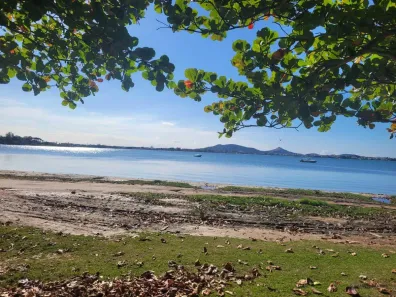 Lote/Terreno à venda, 467m² no Balneário São Pedro, São Pedro da Aldeia