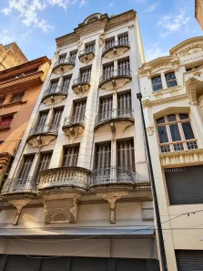 Prédio Comercial para alugar, 1500m² no Centro Histórico, Porto Alegre