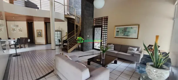 Casa com 8 Quartos à venda, 10m² no Piçarreira, Teresina