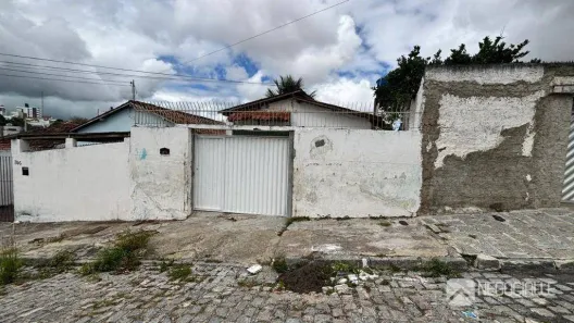 Casa com 2 Quartos à venda, 75m² no Louzeiro, Campina Grande