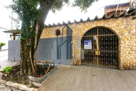 Casa com 3 Quartos para alugar, 140m² no Chácara Seis de Outubro, São Paulo