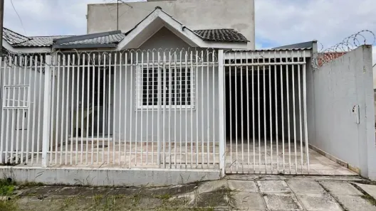 Casa com 2 Quartos para alugar, 45m² no Umbará, Curitiba