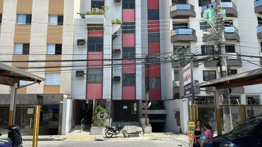 Sala Comercial à venda, 33m² no Centro, Taubaté
