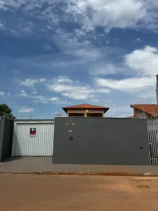 Sobrado com 3 Quartos à venda, 120m² no Vila Julieta, Campo Grande