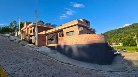 Casa com 5 Quartos à venda, 260m² no Centro, Pomerode