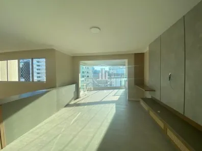 Apartamento com 3 Quartos à venda, 146m² no Centro, Florianópolis