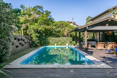 Casa de Condomínio com 5 Quartos para alugar, 450m² no Rio Tavares, Florianópolis