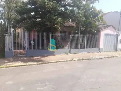 Casa com 5 Quartos à venda, 240m² no Centro, Canoas