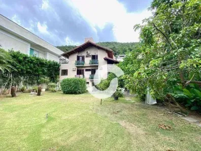 Casa de Condomínio com 3 Quartos à venda, 150m² no Piratininga, Niterói