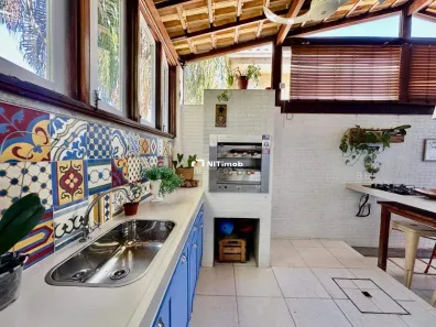 Casa com 4 Quartos à venda, 140m² no Badu, Niterói