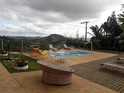 Fazenda/Sítio com 3 Quartos à venda, 160m² no Santa Cruz, Juiz de Fora