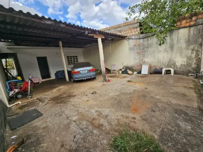 Casa com 2 Quartos à venda, 200m² no Arapoanga, Brasília