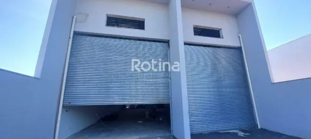 Galpão/Depósito/Armazém para alugar, 300m² no Aclimação, Uberlândia