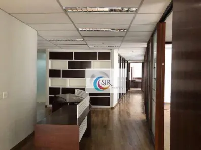 Sala Comercial para alugar, 338m² no Vila Olímpia, São Paulo