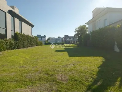 Lote/Terreno à venda, 450m² no XANGRI-LÁ, Xangri-lá
