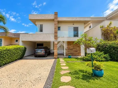 Casa de Condomínio com 4 Quartos à venda, 267m² no Pinheirinho, Vinhedo