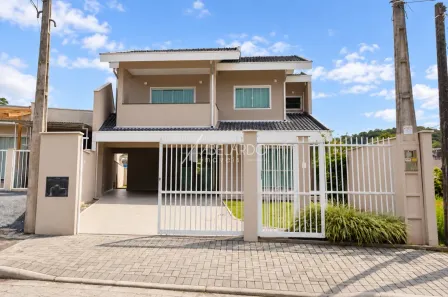 Casa com 4 Quartos à venda, 193m² no Fidélis, Blumenau