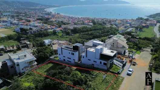 Lote/Terreno à venda, 741m² no Centro, Garopaba