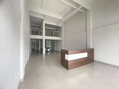 Sala Comercial para alugar, 147m² no Centro, Jaraguá do Sul