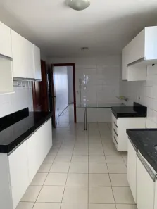Apartamento com 4 Quartos para alugar, 147m² no Renascença, São Luís