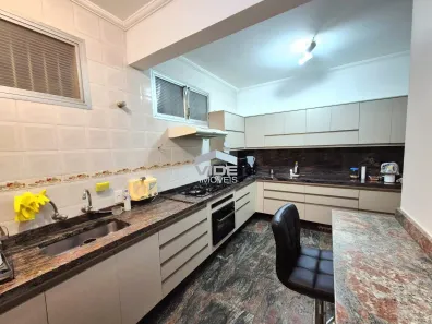 Sobrado com 5 Quartos à venda, 382m² no Jardim Chapadão, Campinas