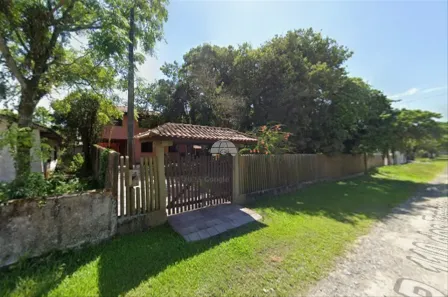 Casa com 4 Quartos à venda, 402m² no Barra do Saí, Itapoá