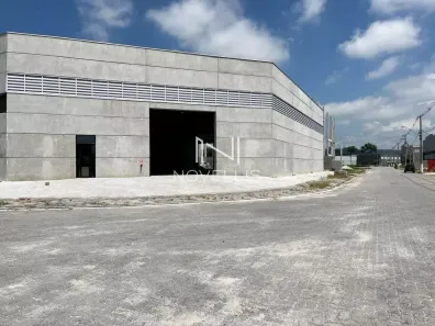 Galpão/Depósito/Armazém com 4 Quartos para alugar, 950m² no Rio Abaixo, Jacareí