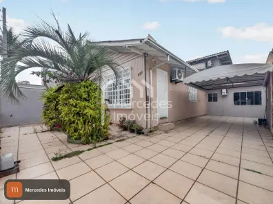 Casa com 2 Quartos para alugar, 90m² no São Judas, Itajaí