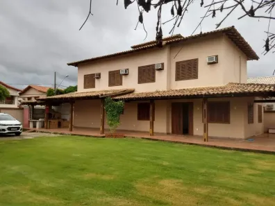 Sobrado com 4 Quartos à venda, 300m² no De Carli, Aracruz