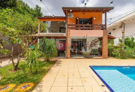 Sobrado com 3 Quartos à venda, 450m² no Interlagos, São Paulo