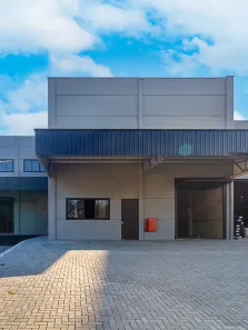 Galpão/Depósito/Armazém à venda, 1698m² no Perequê, Porto Belo
