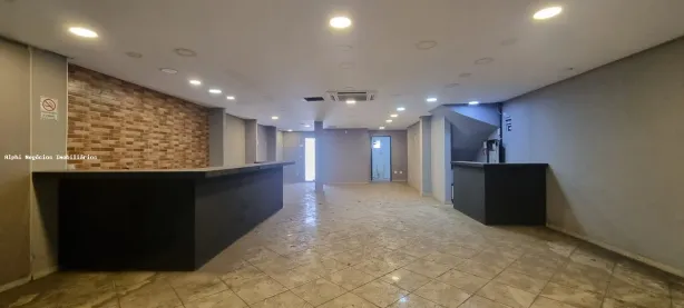 Galpão/Depósito/Armazém com 3 Quartos para alugar, 260m² no Cambuci, São Paulo