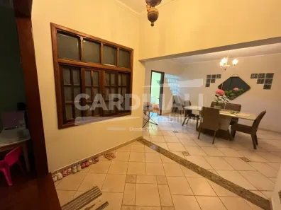 Casa com 3 Quartos à venda, 252m² no Parque Santa Marta, São Carlos
