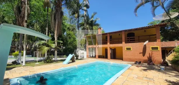 Fazenda/Sítio com 4 Quartos à venda, 406m² no Parque Industrial do Pinheirinho, Embu das Artes