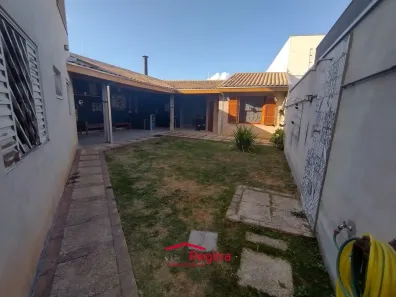 Sobrado com 4 Quartos à venda, 228m² no Village das Flores, Caçapava